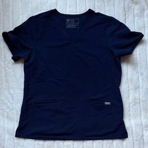 🏙️ Figs Women’s Navy Casma 3 pocket top